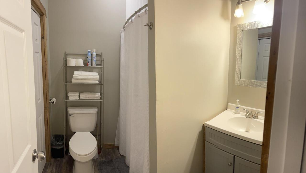 Modern Farmhouse 3 Bed, 2 Bath Apartment, Sleeps 7, Lots Of Space, Steps To Downtown, Honeywell & Eagles Theater Wabash Zewnętrze zdjęcie
