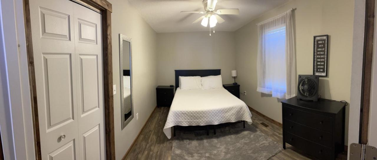 Modern Farmhouse 3 Bed, 2 Bath Apartment, Sleeps 7, Lots Of Space, Steps To Downtown, Honeywell & Eagles Theater Wabash Zewnętrze zdjęcie